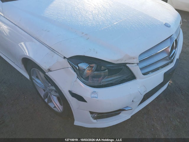 Продаж на аукціоні авто 2013 Mercedes-benz C 300 4matic, vin: WDDGF8AB8DA775051, номер лоту: 12710019