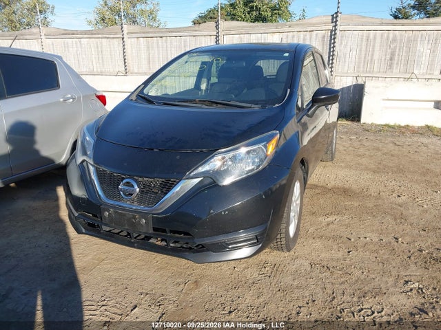 Nissan VERSA NOTE 2018 3N1CE2CP6JL360450 Image 2