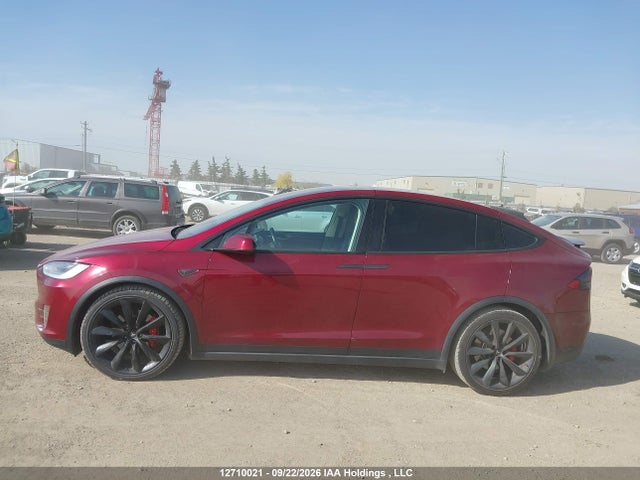 Tesla Model X 75d/p100d/p90d 2016 5YJXCBE44GFS02638 Image 13