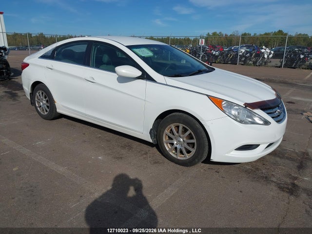 12710023 :رقم المزاد ، 5NPEB4AC1CH356769 vin ، 2012 Hyundai Sonata Gl مزاد بيع