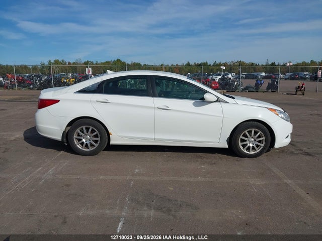 12710023 :رقم المزاد ، 5NPEB4AC1CH356769 vin ، 2012 Hyundai Sonata Gl مزاد بيع