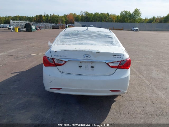 12710023 :رقم المزاد ، 5NPEB4AC1CH356769 vin ، 2012 Hyundai Sonata Gl مزاد بيع