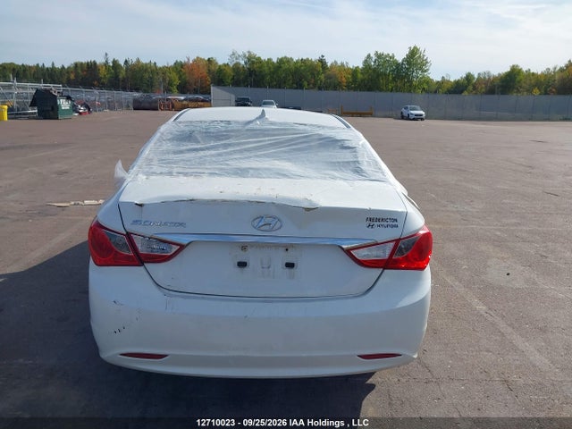 12710023 :رقم المزاد ، 5NPEB4AC1CH356769 vin ، 2012 Hyundai Sonata Gl مزاد بيع