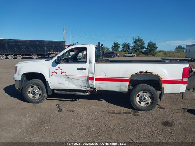 12710028 :رقم المزاد ، 1GT01ZCG6BF219149 vin ، 2011 Gmc Sierra 2500hd Wt مزاد بيع