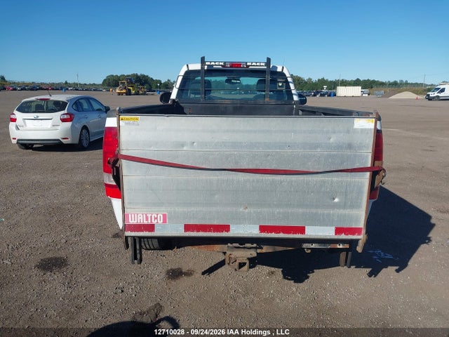 12710028 :رقم المزاد ، 1GT01ZCG6BF219149 vin ، 2011 Gmc Sierra 2500hd Wt مزاد بيع