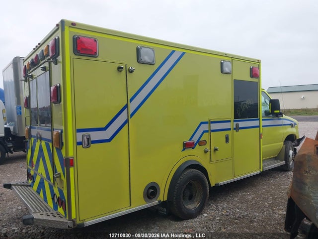 Продаж на аукціоні авто 2022 Ford Econoline E350 Super Duty Cutaway Van, vin: 1FDWE3FN4NDC14338, номер лоту: 12710030