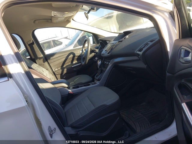1FMCU0GX1FUC08566 Ford ESCAPE SE