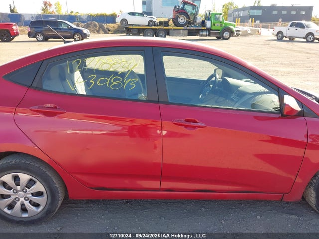 12710034 :رقم المزاد ، KMHCT4AE0HU301843 vin ، 2017 Hyundai Accent Le مزاد بيع