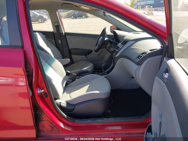 12710034 :رقم المزاد ، KMHCT4AE0HU301843 vin ، 2017 Hyundai Accent Le مزاد بيع