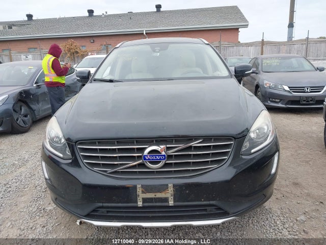 Продаж на аукціоні авто 2015 Volvo Xc60 T5 Premier Plus, vin: YV4612RL6F2697264, номер лоту: 12710040