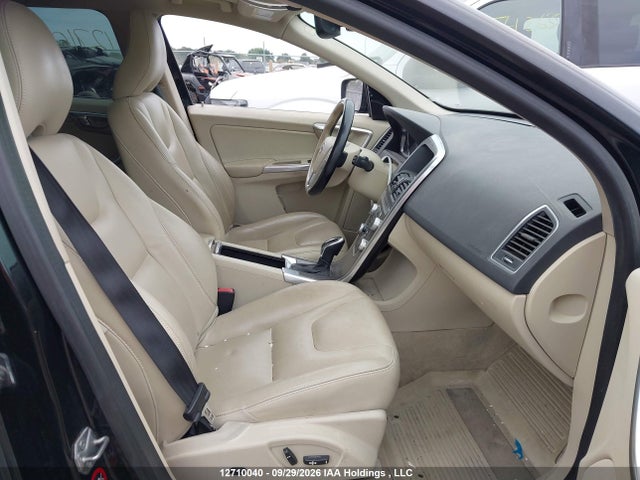 Продаж на аукціоні авто 2015 Volvo Xc60 T5 Premier Plus, vin: YV4612RL6F2697264, номер лоту: 12710040