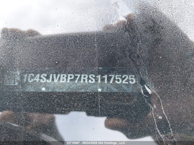 Продажа на аукционе авто 2024 Jeep Wagoneer Series Ii, vin: 1C4SJVBP7RS117525, номер лота: 12710067