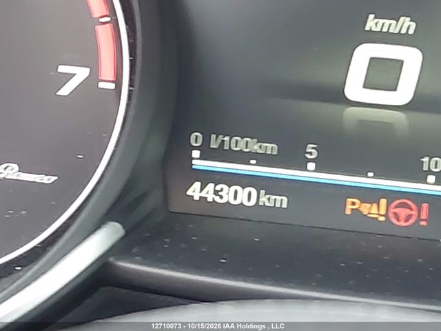 Alfa Romeo Giulia Q4 2018 ZARFAEDN5J7575591 Image 15