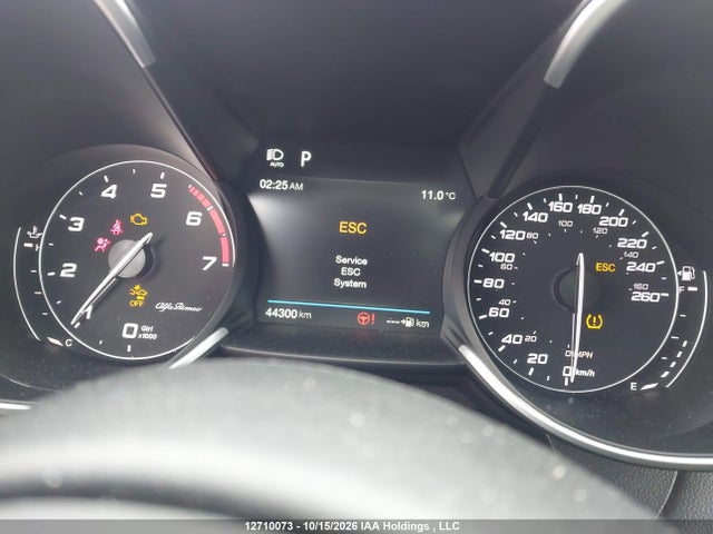 Alfa Romeo Giulia Q4 2018 ZARFAEDN5J7575591 Image 7
