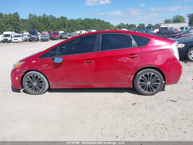 Toyota Prius 2014 JTDKN3DU3E1741530 Image 15
