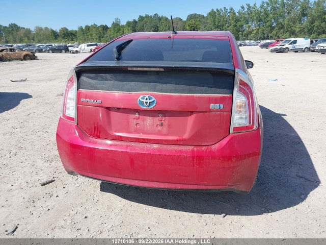 Toyota Prius 2014 JTDKN3DU3E1741530 Image 17