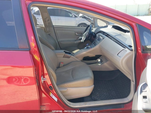 Toyota Prius 2014 JTDKN3DU3E1741530 Image 5