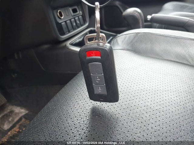 Mitsubishi Outlander Es 2018 JA4AZ2A37JZ614923 Image 11