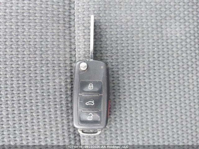 Aukcja sprzedaży 2011 Volkswagen Golf 2.5l Comfortline/2.5l Trendline, vin: 3VWPX7AJ1BM697928, numer aukcji: 12710119