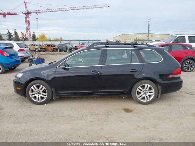 Aukcja sprzedaży 2011 Volkswagen Golf 2.5l Comfortline/2.5l Trendline, vin: 3VWPX7AJ1BM697928, numer aukcji: 12710119
