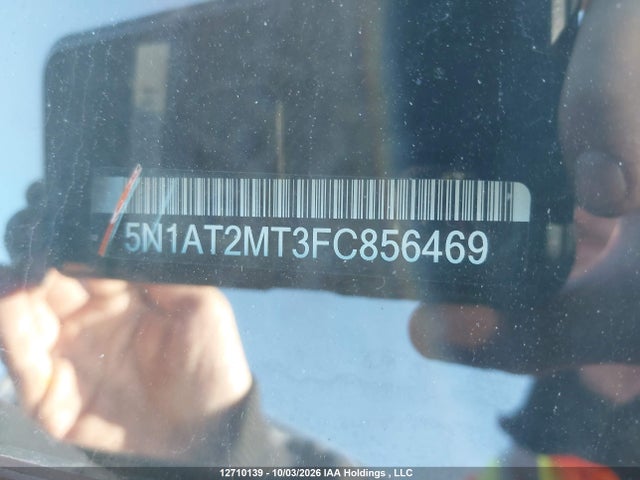 12710139 :رقم المزاد ، 5N1AT2MT3FC856469 vin ، 2015 Nissan Rogue S/sv مزاد بيع