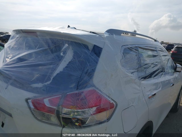12710140 :رقم المزاد ، 5N1AT2MV3GC788757 vin ، 2016 Nissan Rogue S/sl Premium/sv مزاد بيع