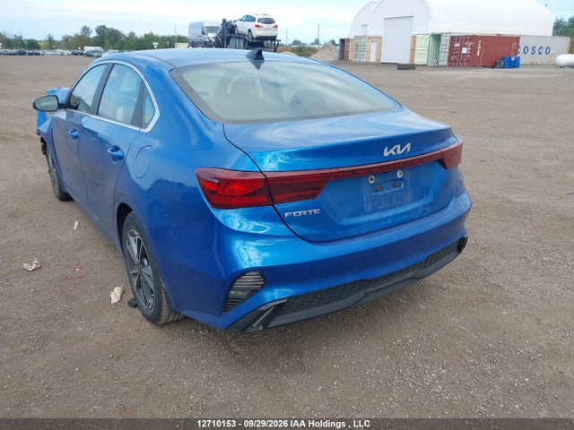 KIA Forte 2022 3KPF34AD3NE441548 Image 3