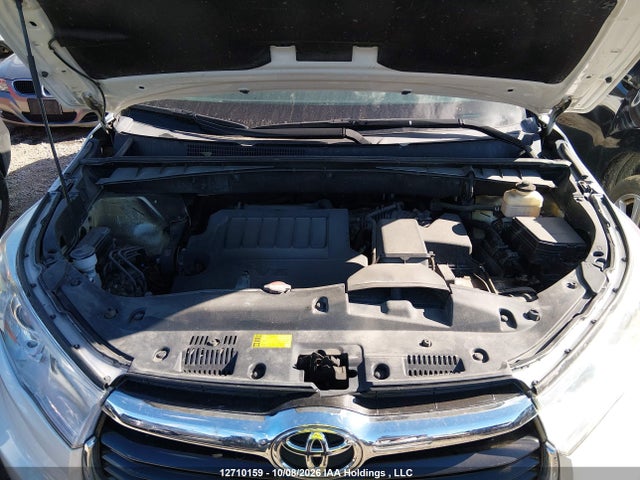 5TDBKRFH6FS197184 Toyota Highlander Le/le Plus