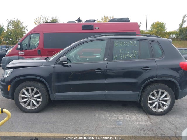 Продажа на аукционе авто 2017 Volkswagen Tiguan Wolfsburg Edition, vin: WVGNV7AX2HW511922, номер лота: 12710172