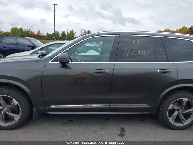 Volvo XC90 T6 2018 YV4A22PL2J1202910 Image 14