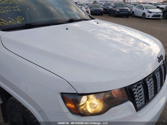 1C4RJFAG3KC848913 Jeep Grand Cherokee Laredo