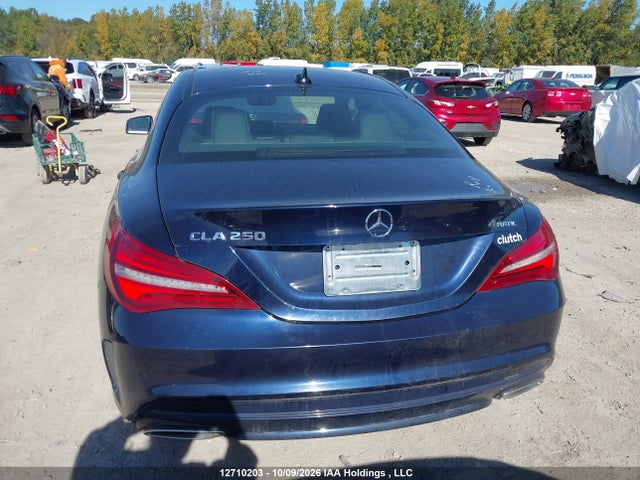2018 Mercedes-benz Cla 250 4matic მანქანა იყიდება აუქციონზე, vin: WDDSJ4GB3JN627371, აუქციონის ნომერი: 12710203