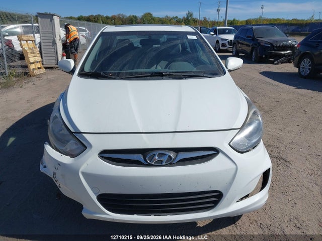 2013 Hyundai Accent Gls/se მანქანა იყიდება აუქციონზე, vin: KMHCU4AE8DU344723, აუქციონის ნომერი: 12710215