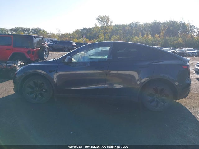 12710232 :رقم المزاد ، 7SAYGDEE6RF204720 vin ، 2024 Tesla Model Y مزاد بيع