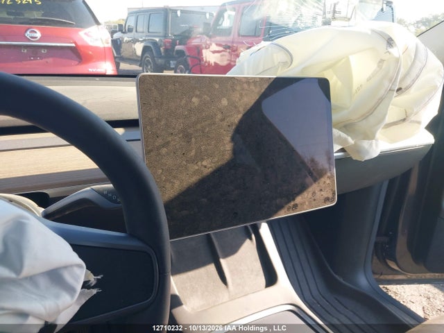 12710232 :رقم المزاد ، 7SAYGDEE6RF204720 vin ، 2024 Tesla Model Y مزاد بيع