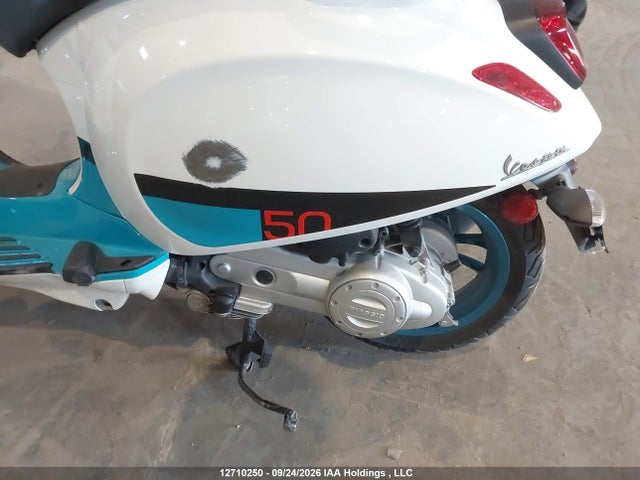 2023 Vespa Primavera/sprint 50 მანქანა იყიდება აუქციონზე, vin: ZAPCA06B0P5108200, აუქციონის ნომერი: 12710250