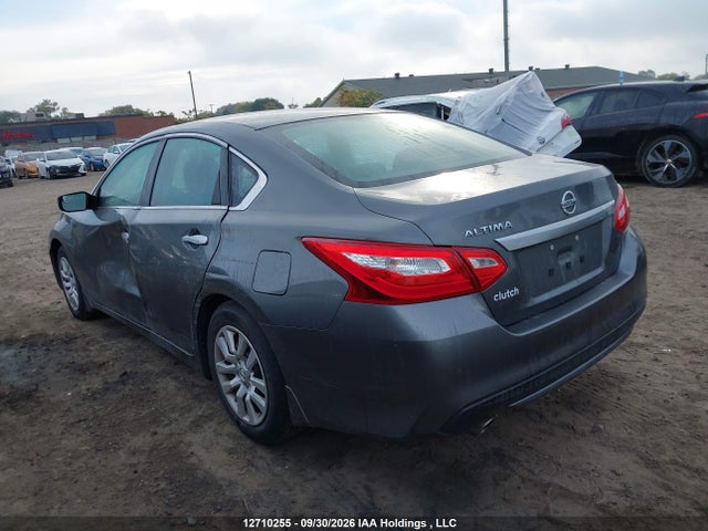 12710255 :رقم المزاد ، 1N4AL3APXHN320469 vin ، 2017 Nissan Altima 2.5/2.5 S/2.5 Sl/2.5 Sr/2.5 Sv مزاد بيع