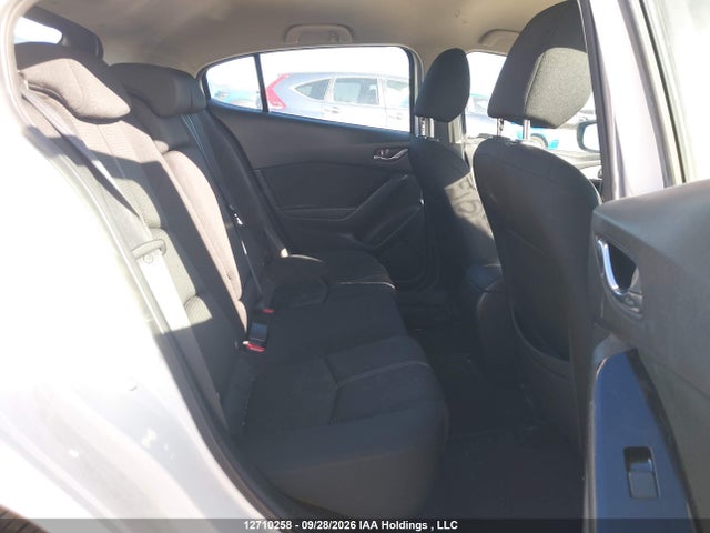 12710258 :رقم المزاد ، 3MZBN1L79JM234237 vin ، 2018 Mazda 3 Touring مزاد بيع