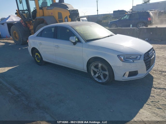 Продажа на аукционе авто 2019 Audi A3 40 Komfort, vin: WAUAUGFFXKA078213, номер лота: 12710263