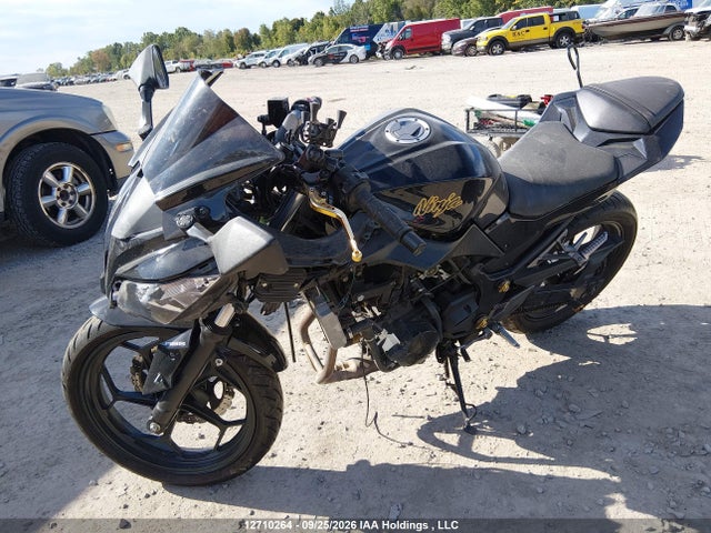 12710264 :رقم المزاد ، JKAEX8B1XDDA03358 vin ، 2013 Kawasaki Ex300 B مزاد بيع