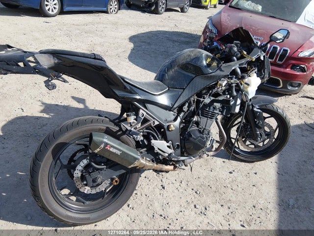 12710264 :رقم المزاد ، JKAEX8B1XDDA03358 vin ، 2013 Kawasaki Ex300 B مزاد بيع