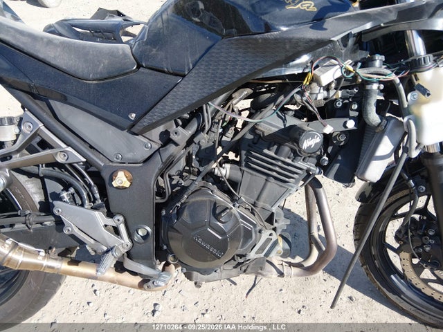 12710264 :رقم المزاد ، JKAEX8B1XDDA03358 vin ، 2013 Kawasaki Ex300 B مزاد بيع