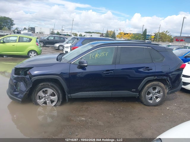 Toyota RAV4 2023 2T3RWRFV2PW162375 Image 15