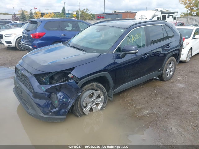 Toyota RAV4 2023 2T3RWRFV2PW162375 Image 2