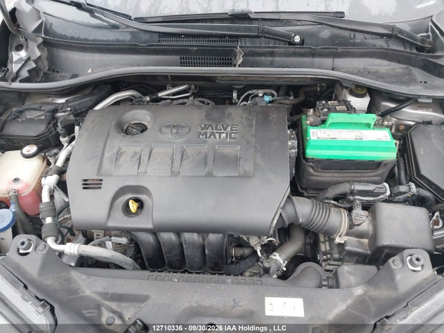 Toyota C-HR XLE 2018 NMTKHMBX9JR014205 Image 9