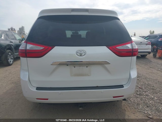 Продаж на аукціоні авто 2017 Toyota Sienna Xle 7 Passenger, vin: 5TDDZ3DC9HS150517, номер лоту: 12710340