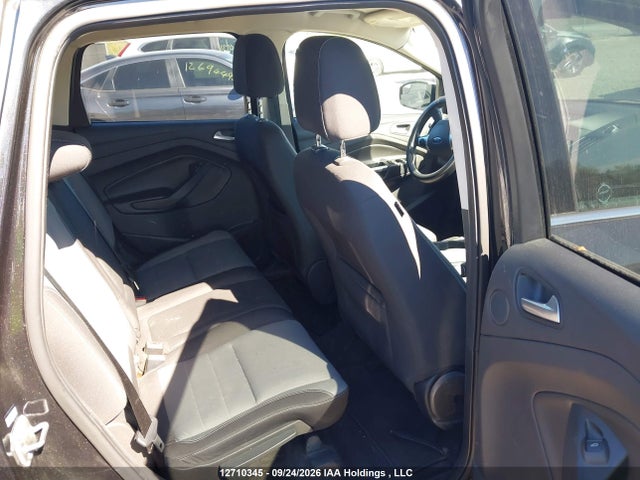 2014 Ford Escape Se მანქანა იყიდება აუქციონზე, vin: 1FMCU0GX0EUD28261, აუქციონის ნომერი: 12710345