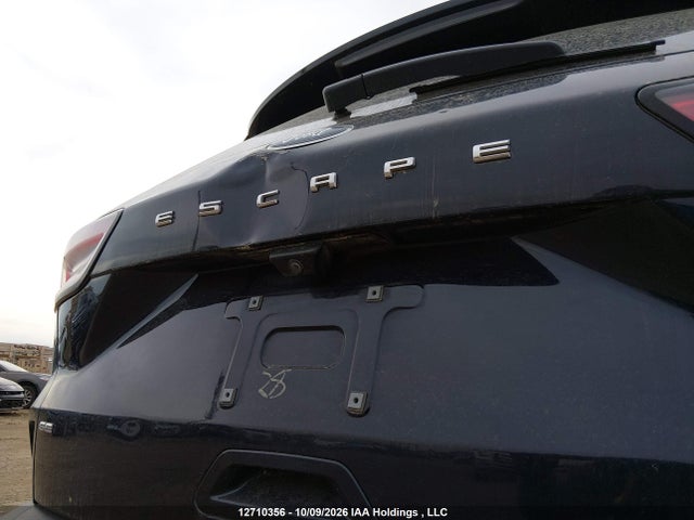 Продажа на аукционе авто 2021 Ford Escape Se, vin: 1FMCU9G68MUA72610, номер лота: 12710356