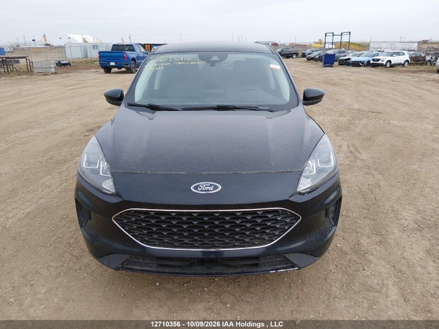 Продажа на аукционе авто 2021 Ford Escape Se, vin: 1FMCU9G68MUA72610, номер лота: 12710356