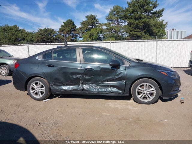 2018 Chevrolet Cruze Lt მანქანა იყიდება აუქციონზე, vin: 1G1BE5SM2J7194538, აუქციონის ნომერი: 12710360